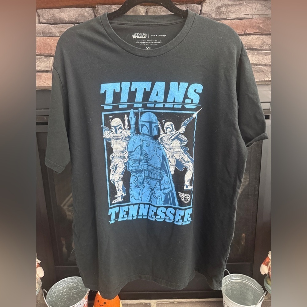 Star Wars Titans Graphic Short Sleeve T-Shirt Size XL